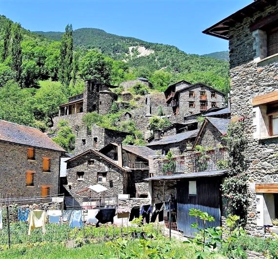 De dorpen in de Pyreneeên zijn onlosmakelijk verbonden aan een rondreis door Catalonië