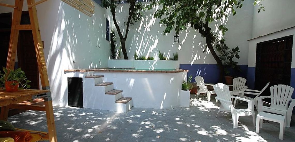 Casa de los Azulejos patio met zwembadje