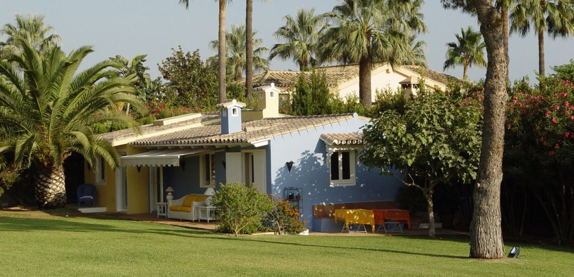 Casa la Concha tuin met bungalow