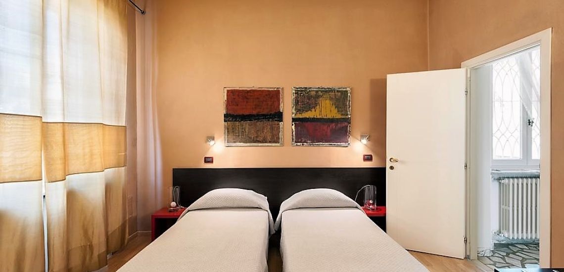 Lucca in Villa Elise tweepersoonskamer met twin bedden