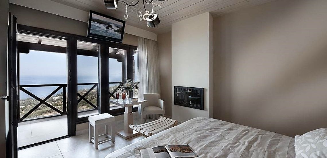 Karavia Lux Inn tweepersoonskamer met een view