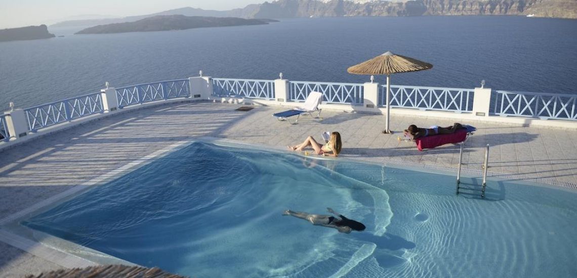 Villa Maria zwembad met zeezicht
