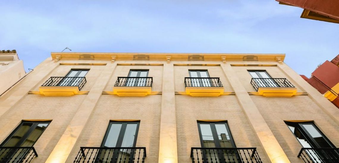 Indrukwekkende facades zoals wel meer hotels tijdens je Andalusië rondreis