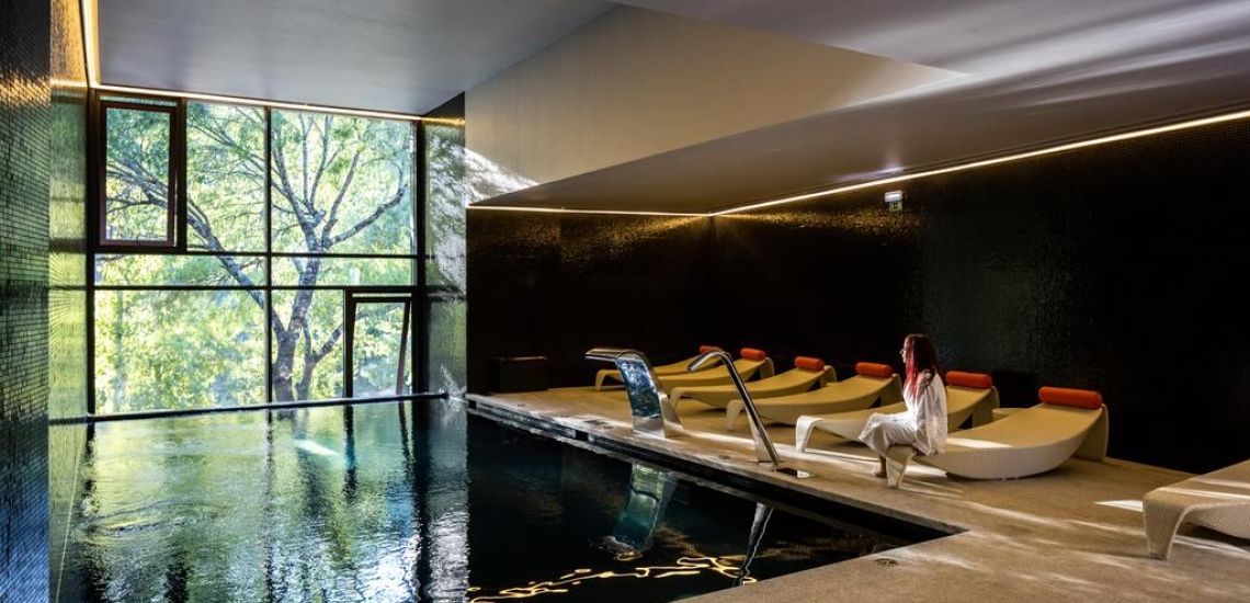 De binnenbaden van Aqua Village Health Resort, lekker uitrusten van je Portugal rondreis