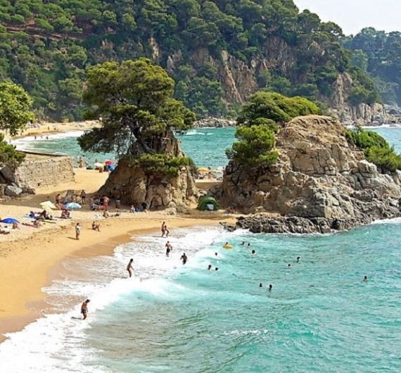 Aan het eind van de Spanje rondreizen relaxen aan de Costa Brava