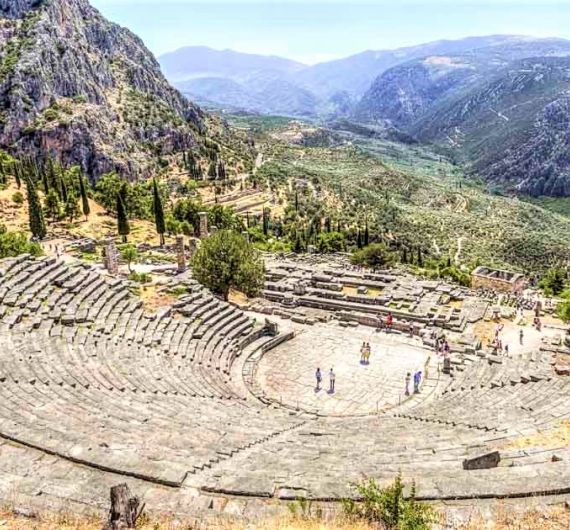 Griekenland rondreis, een bezoek aan historisch Delphi mag niet ontbreken