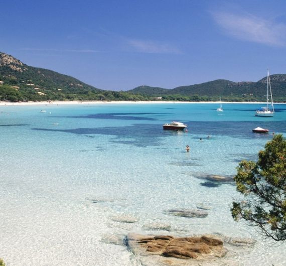In de omgeving van Propriano viind je de mooiste baaien met azuurblauw water