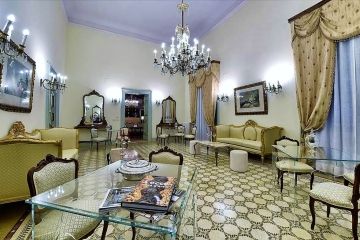 Palazzo Guido balzaal als salon