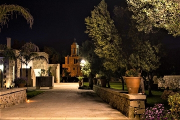 Tenuta Campi terras by night