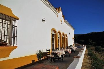 Hacienda la Morena restaurant buiten in zomer