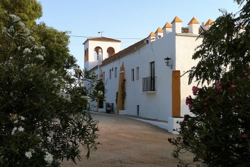 Hacienda el Santiscal facade