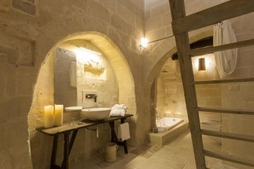 Gezelig warme badkamers in Corte San Pietro